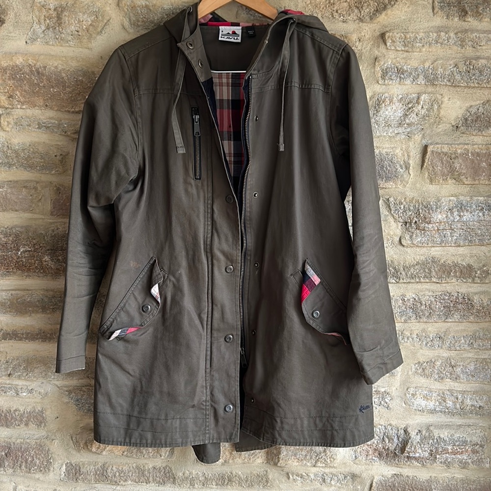 EUC Kavu hooded chore jacket